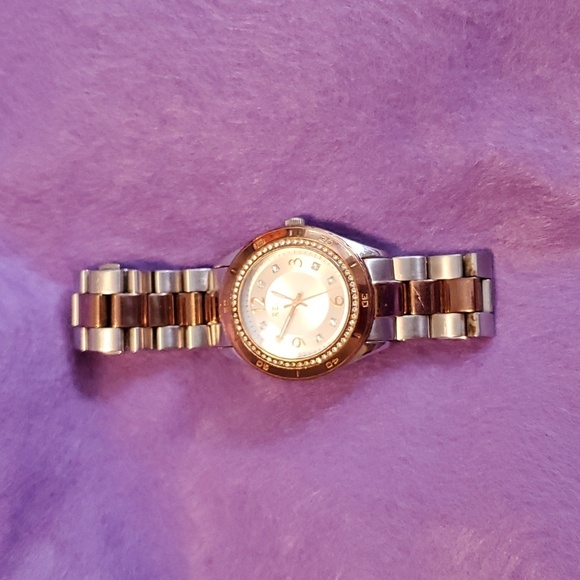 Relic by Fossil Diving Style Watch - Picture 2 of 6